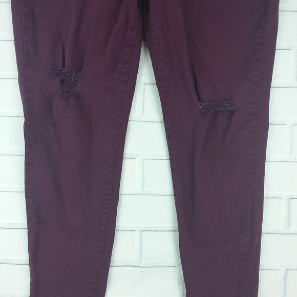 GAP Easy Jegging Distressed Jeans Maroon - Picture 2 of 5